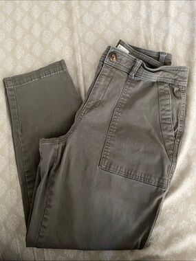 Olive Green Pants (Women’s)